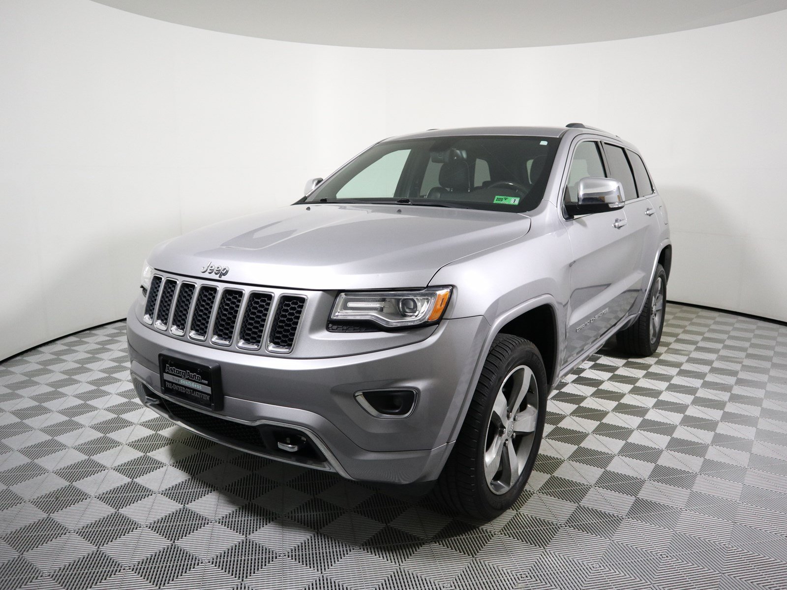 PreOwned 2015 Jeep Grand Cherokee Overland Sport Utility