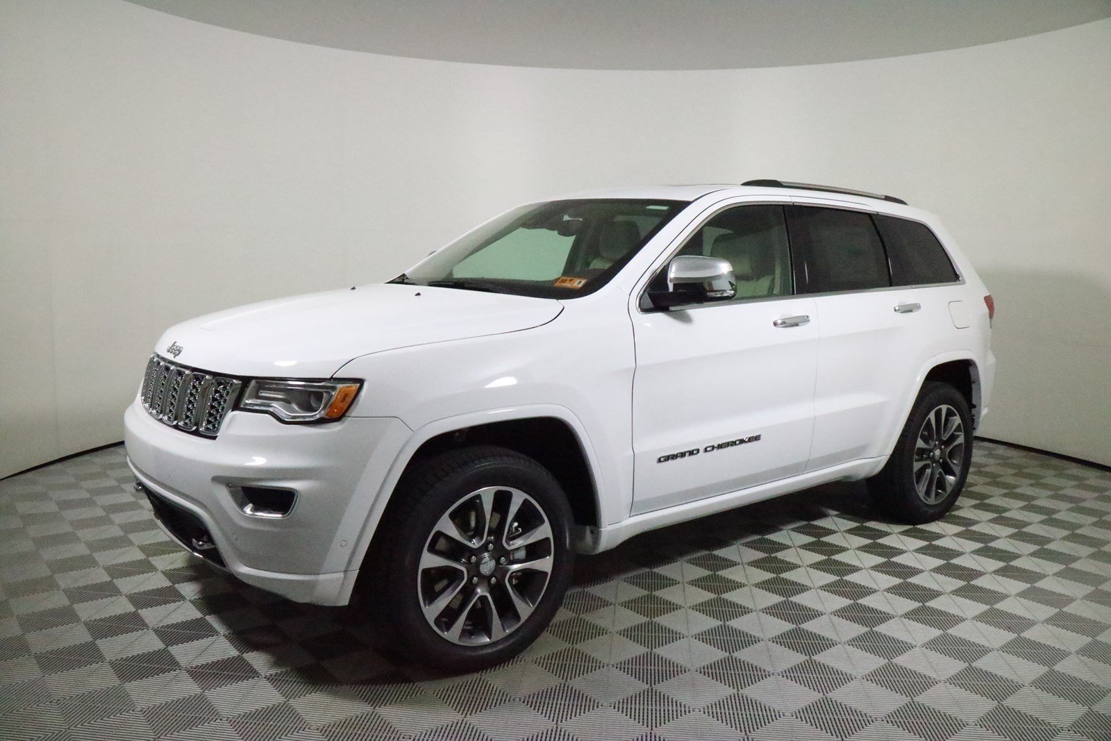 New 2018 Jeep Grand Cherokee Overland Sport Utility in Parkersburg # ...