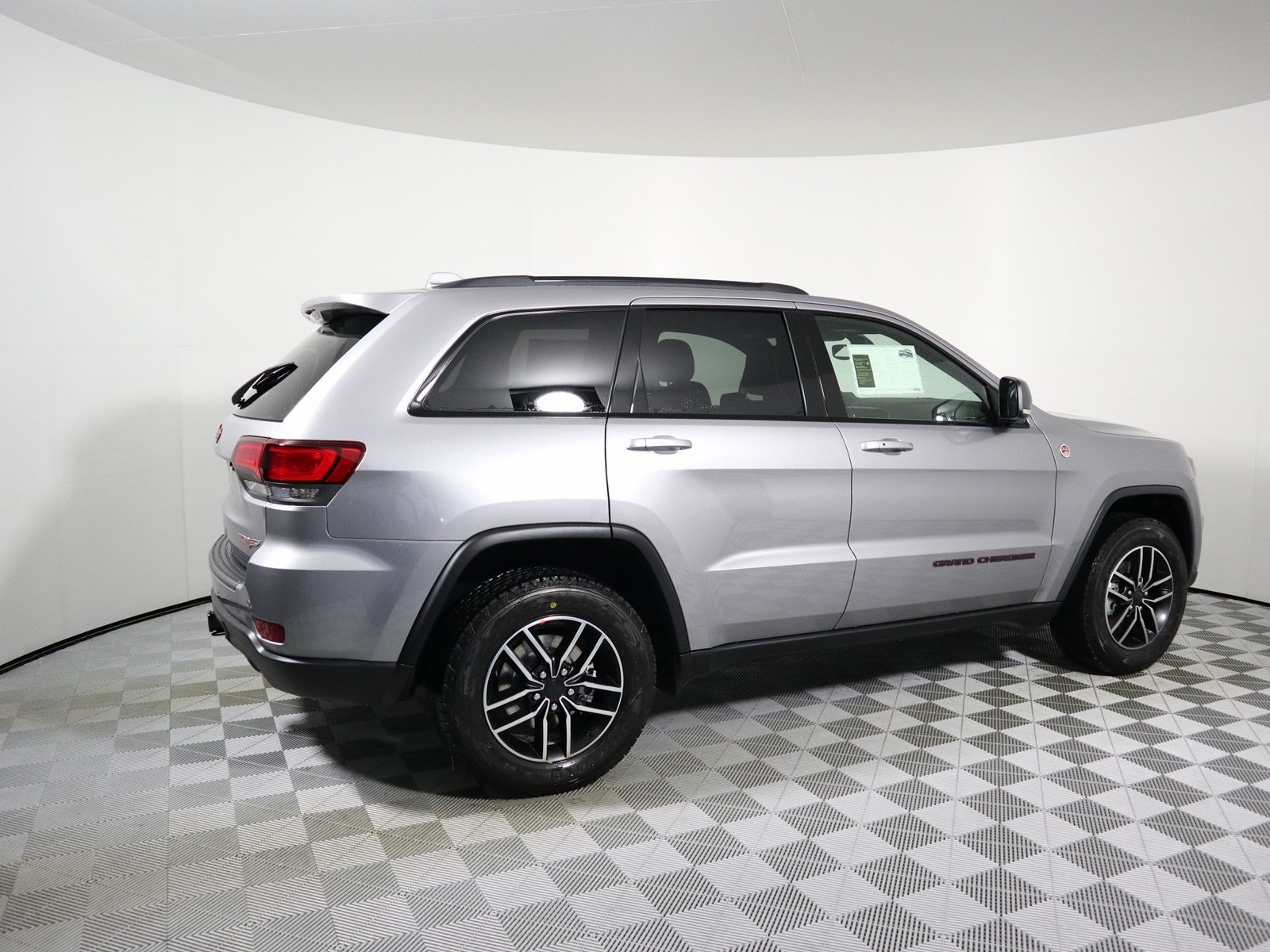 New 2019 Jeep Grand Cherokee Trailhawk Sport Utility in