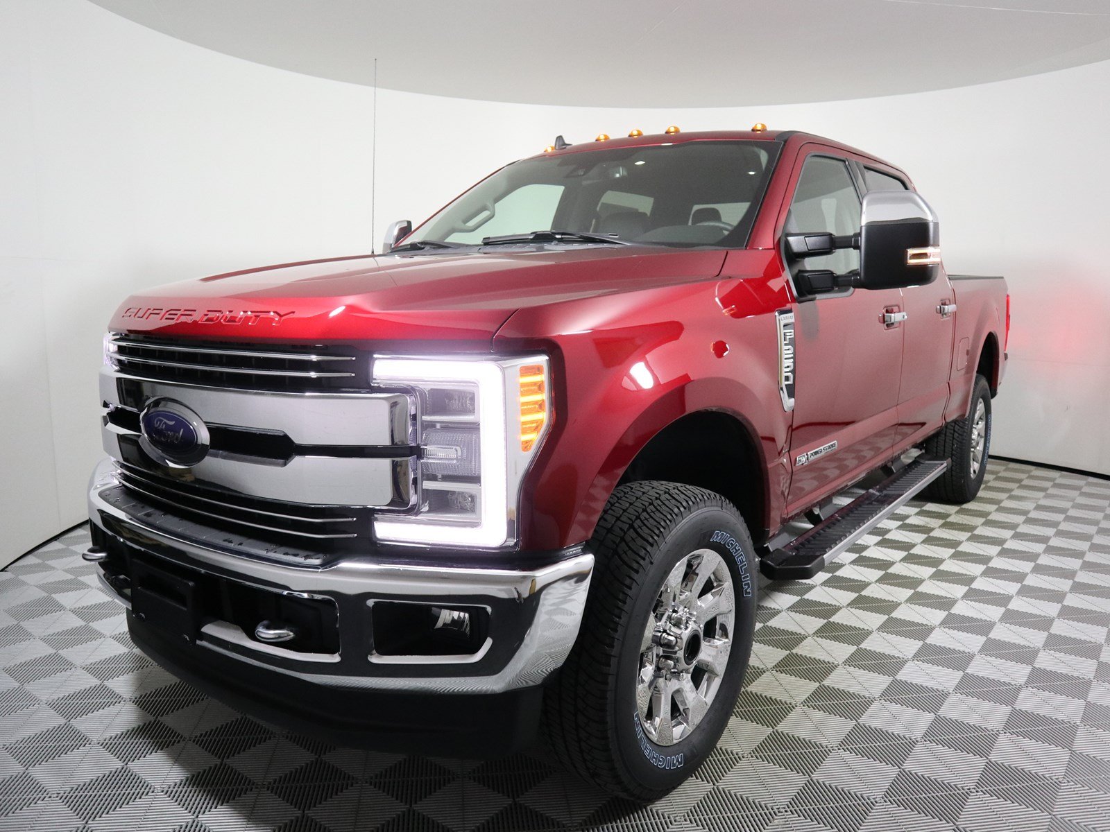 New 2019 Ford Super Duty F-250 SRW LARIAT Crew Cab Pickup in ...