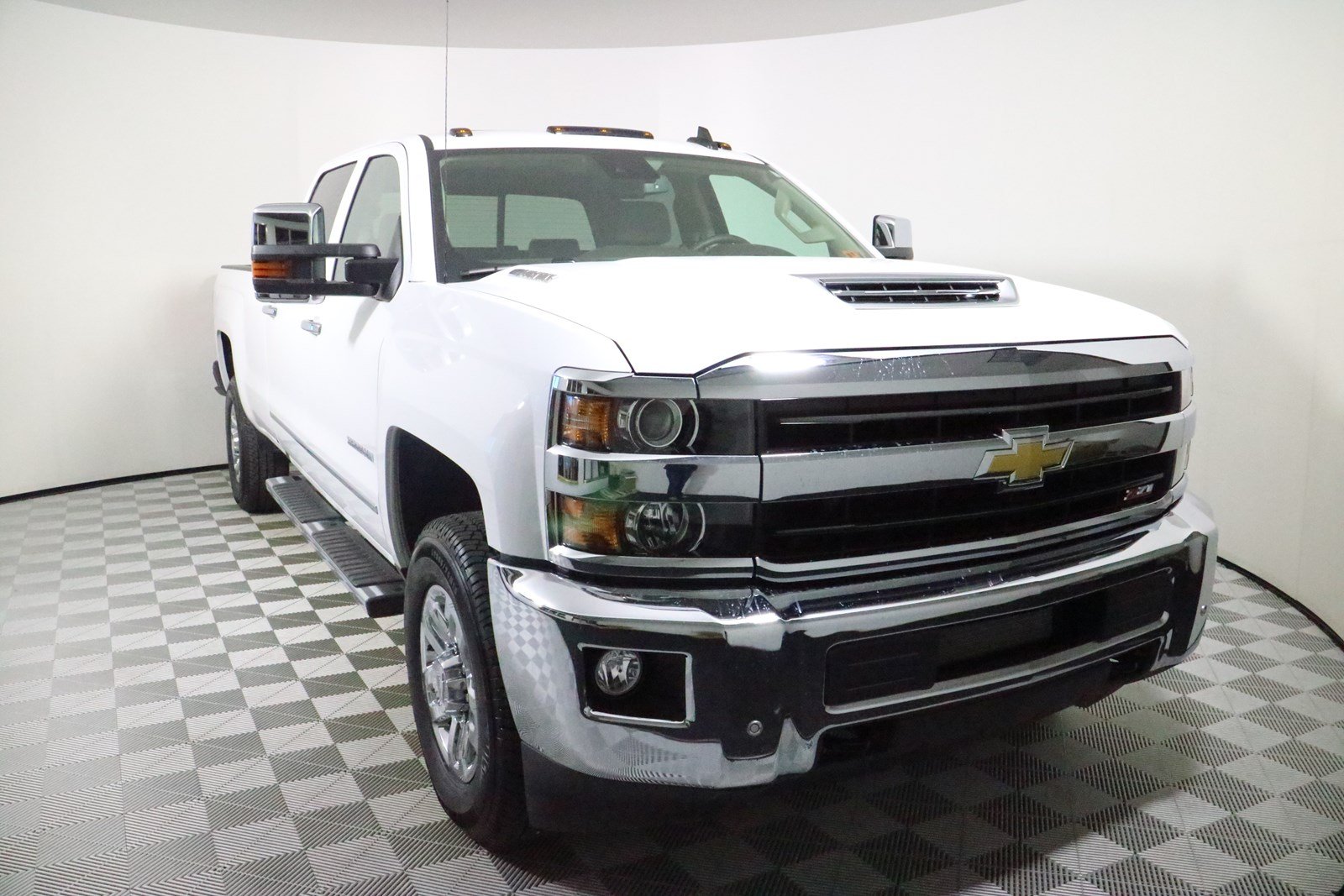 Pre-Owned 2018 Chevrolet Silverado 3500HD LTZ Crew Cab Pickup in ...