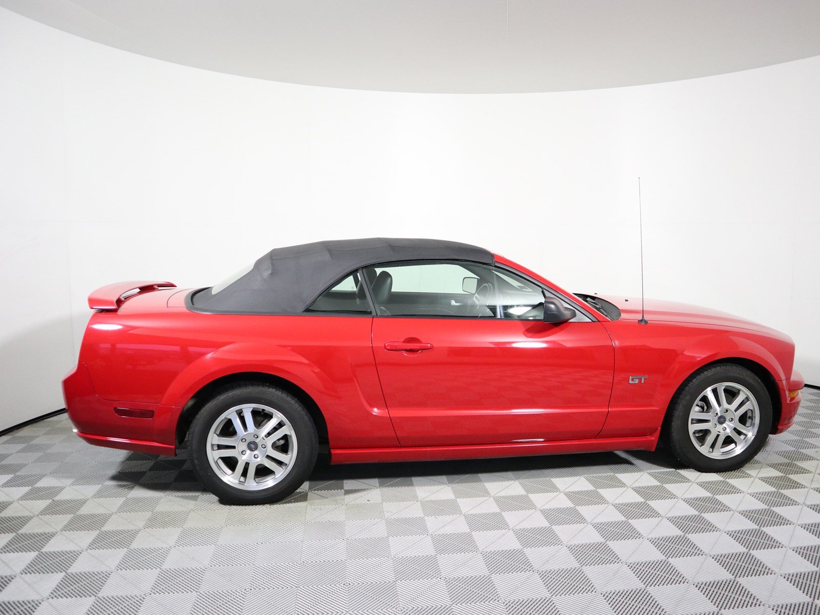 Pre-Owned 2005 Ford Mustang GT Premium Convertible in Parkersburg # ...