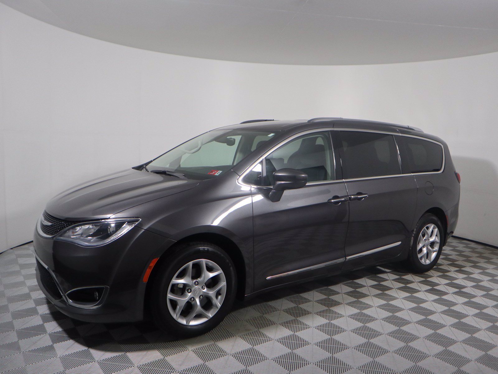 Certified PreOwned 2017 Chrysler Pacifica TouringL Plus