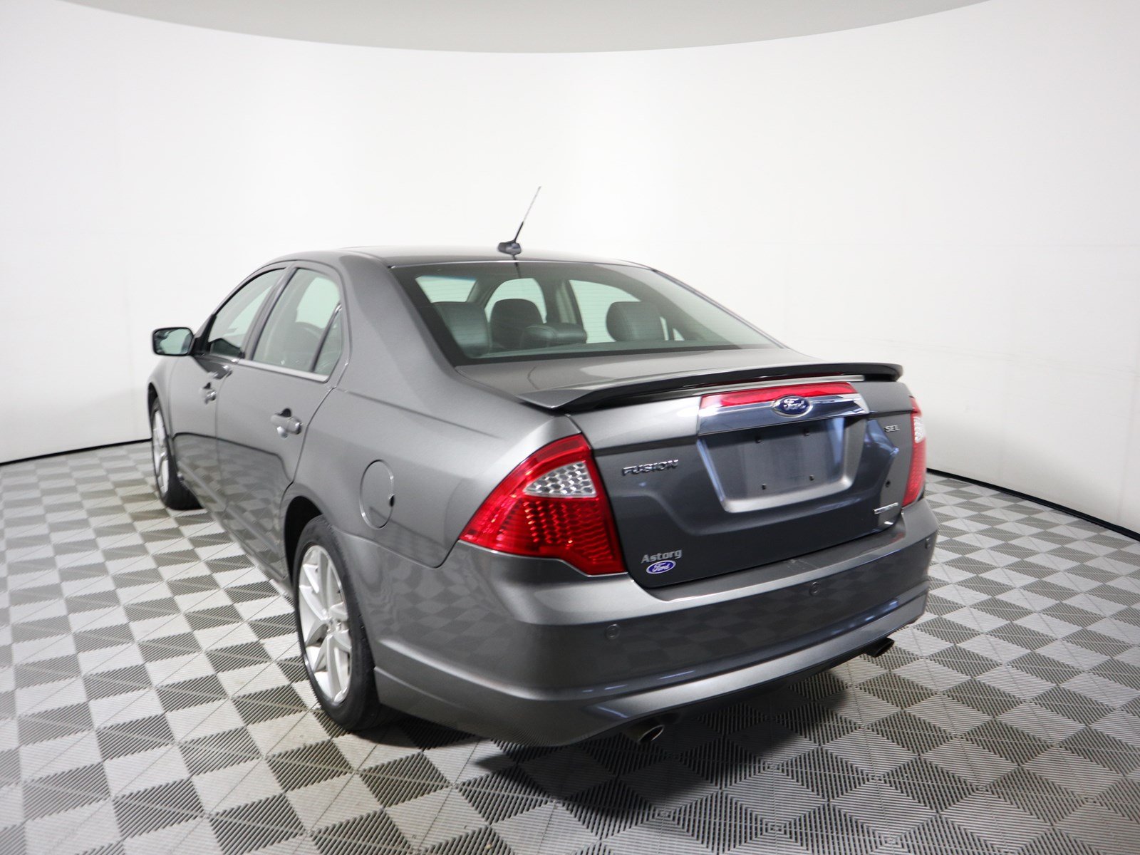 Pre-Owned 2012 Ford Fusion SEL 4dr Car in Parkersburg #F18014A | Astorg