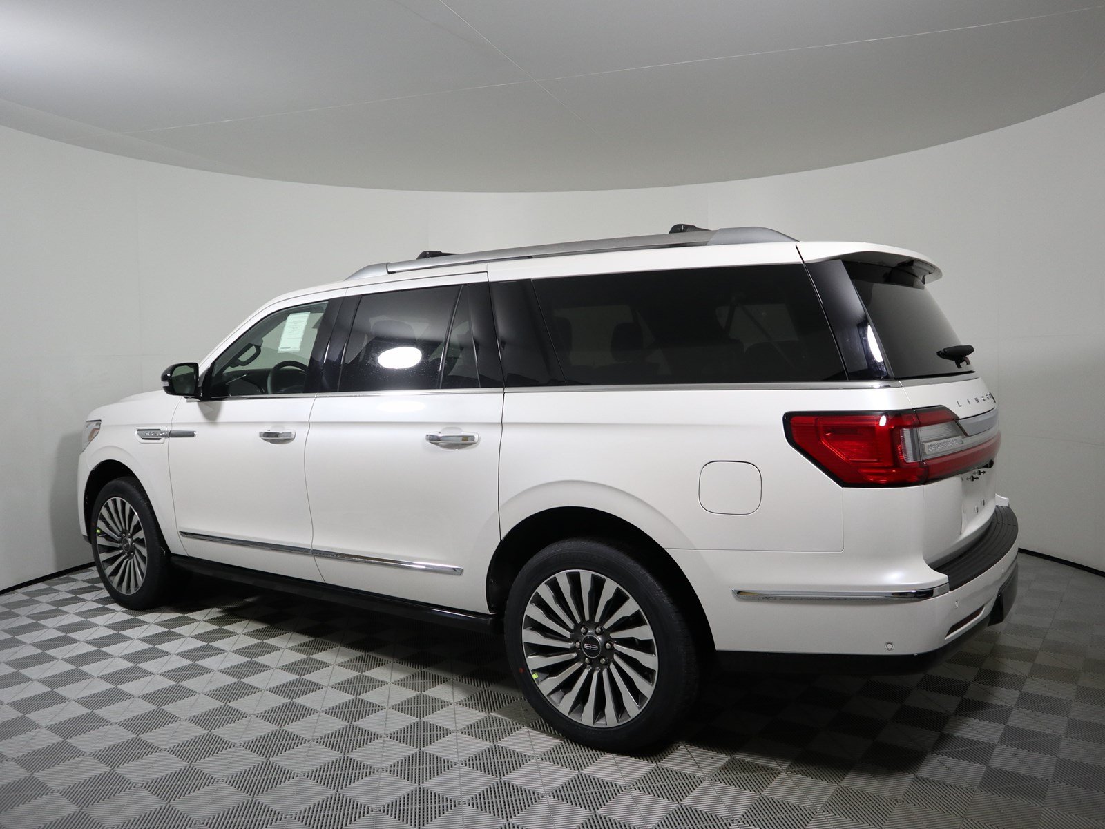 New 2019 Lincoln Navigator L Reserve Sport Utility In Parkersburg