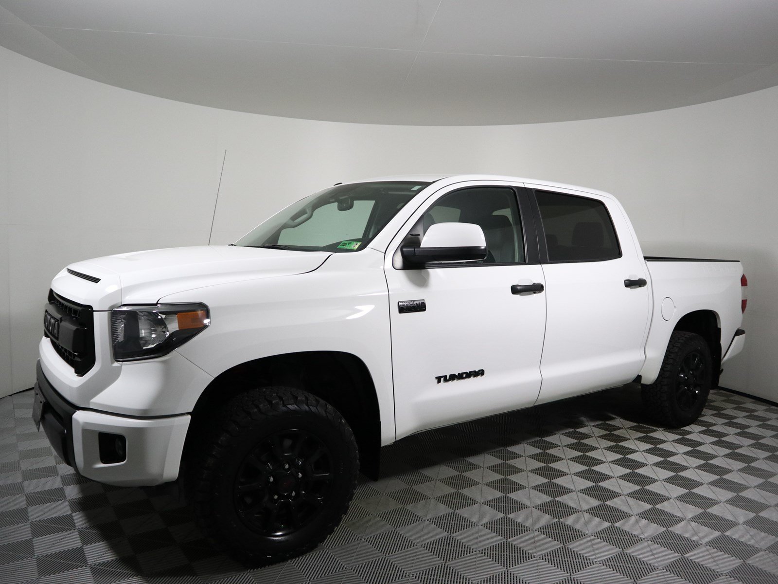 Pre-Owned 2016 Toyota Tundra 4WD Truck TRD Pro Crew Cab Pickup in