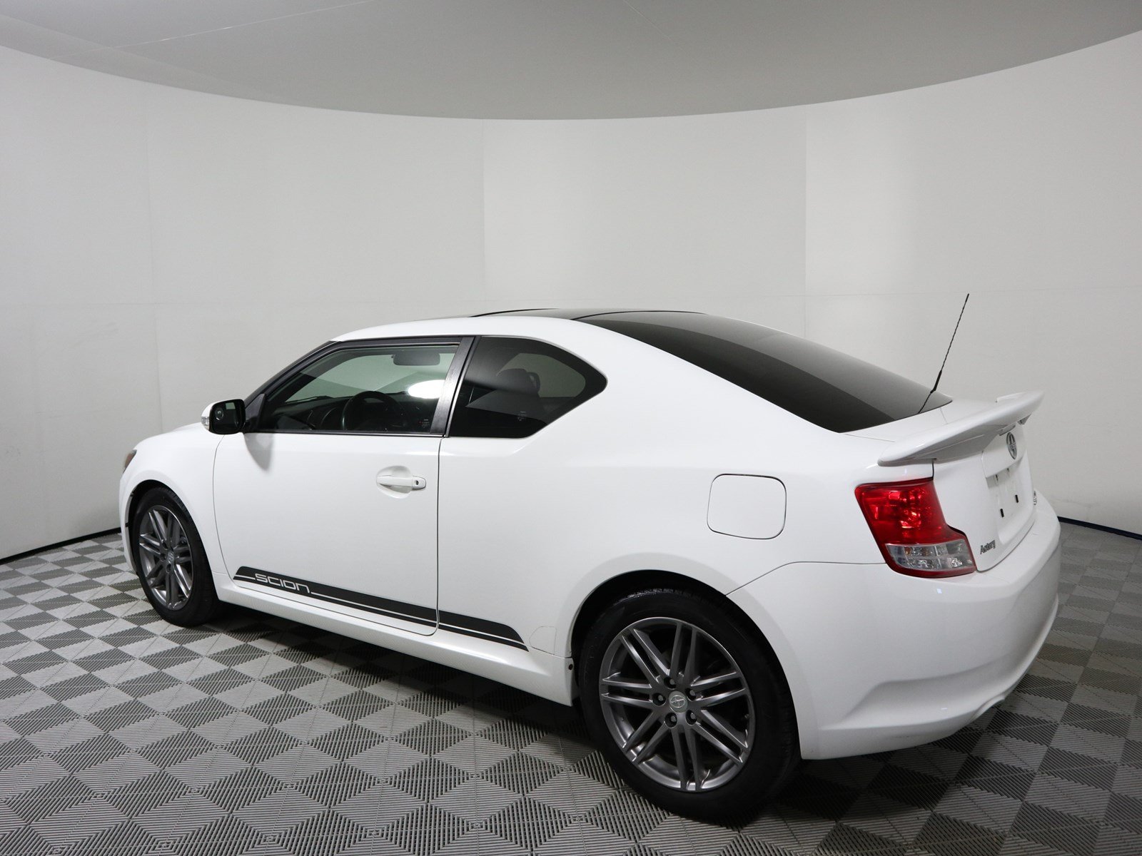 Pre-Owned 2012 Scion tC Hatchback in Parkersburg #M5980A | Astorg Auto