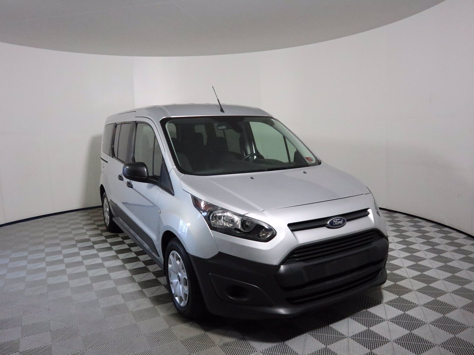 Certified Pre-Owned 2016 Ford Transit Connect Wagon XL Full-size ...