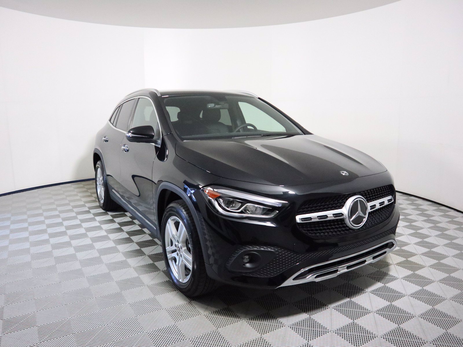 New 2021 Mercedes-Benz GLA250W4 Sport Utility in Parkersburg #M6245 ...